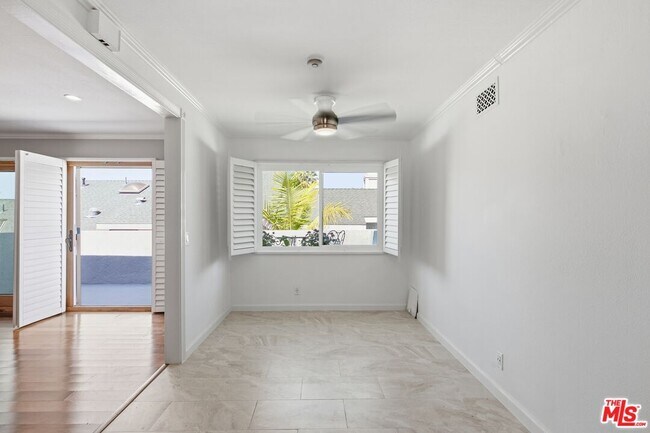 Building Photo - 1807 Carnegie Ln