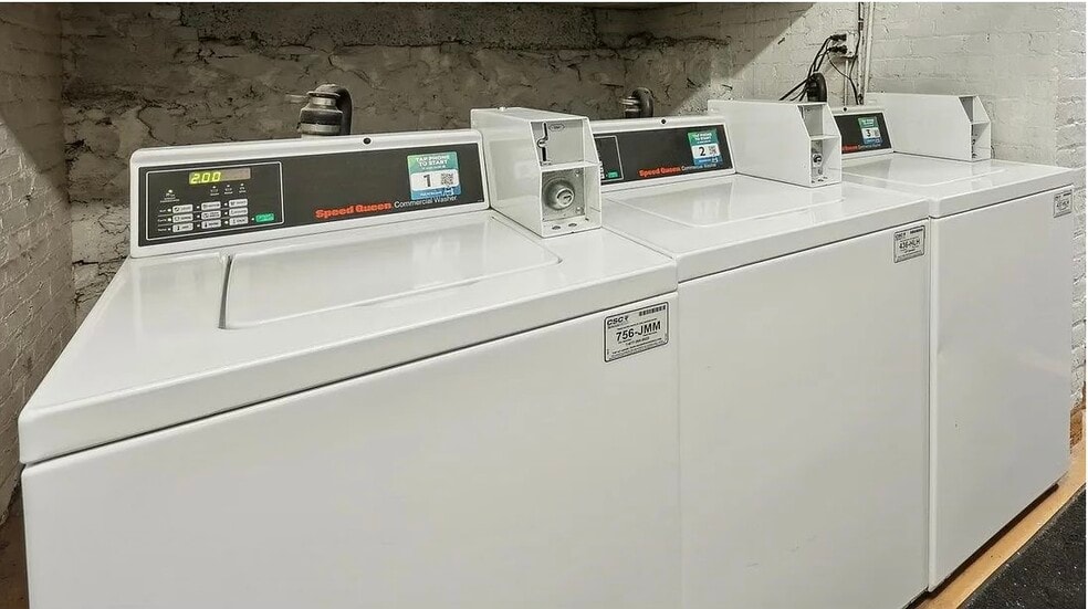 In-Building Washing Machines - 3718 Park Ave
