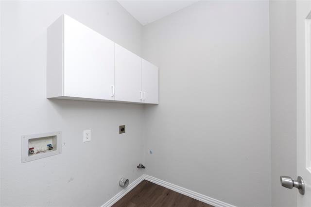 Building Photo - 5032 Enclave Ct