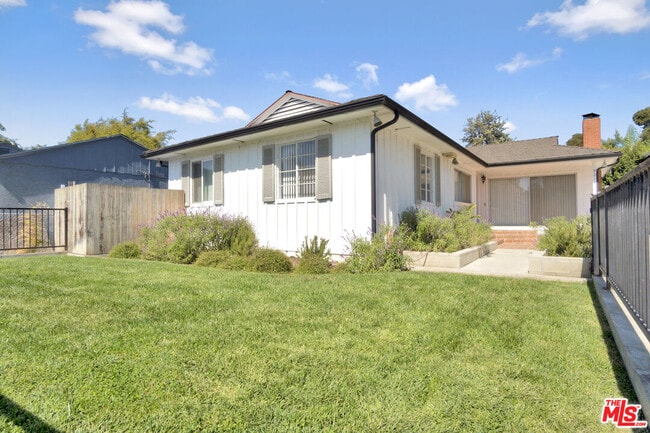 Building Photo - 4214 Ince Blvd