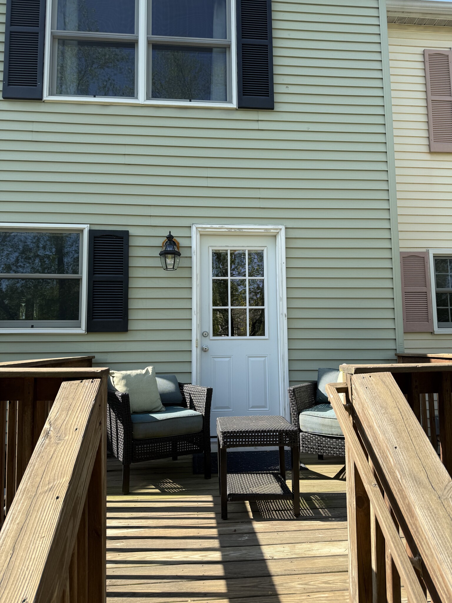 Building Photo - 118 N Bridge St