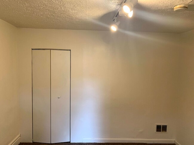 Building Photo - 4629 Torley St