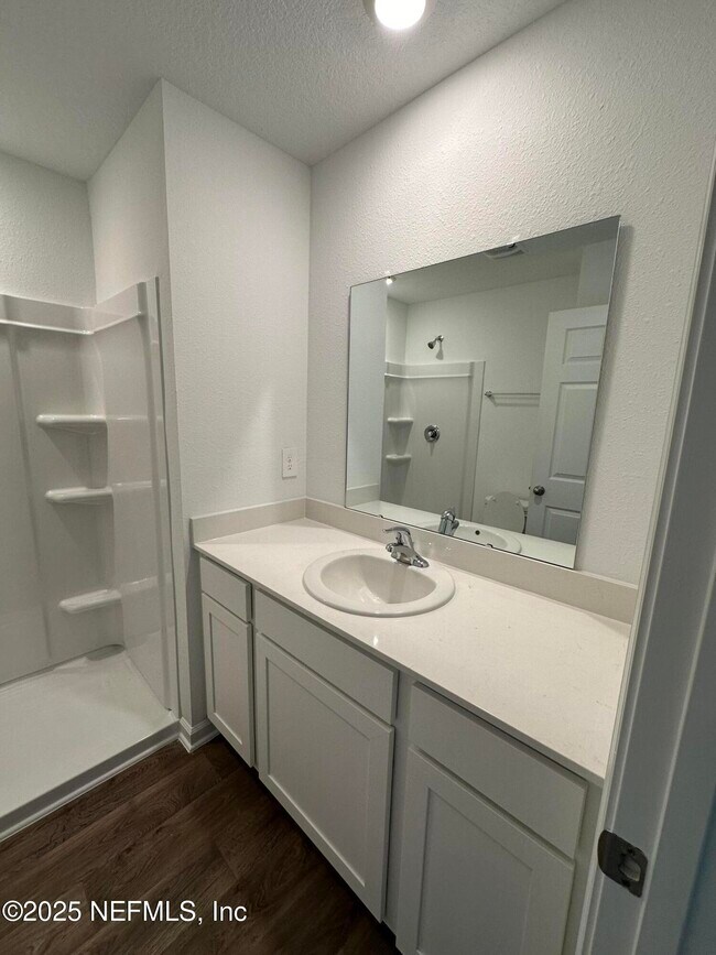 Building Photo - 634 Celtic dr