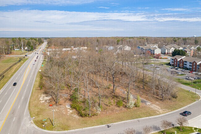 Building Photo - Jefferson Pointe Apartments - Phase II