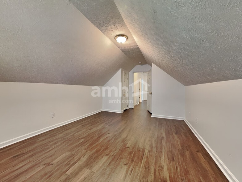 Building Photo - 7146 Mountain Mist Ln