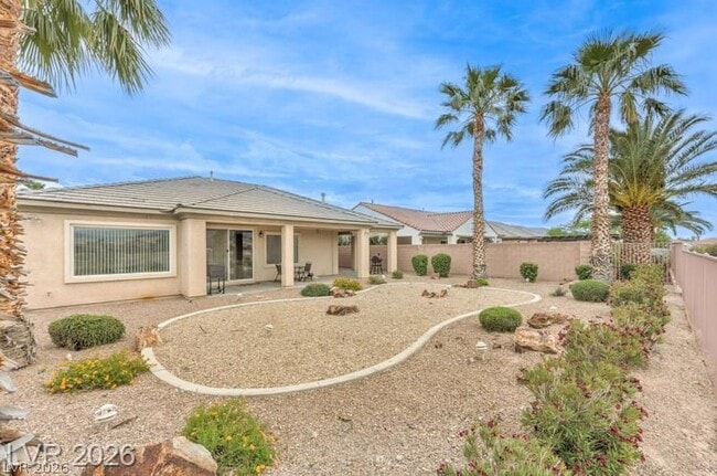 Building Photo - 8213 Bay Dunes St