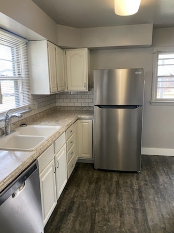 Building Photo - 5620 Woodrose Rd