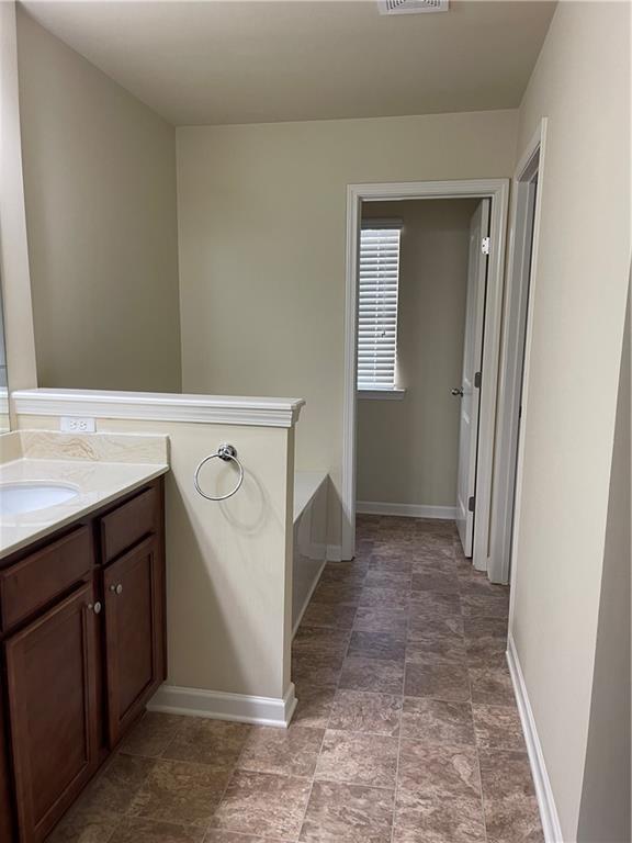 Building Photo - 3512 Castleberry Village Cir