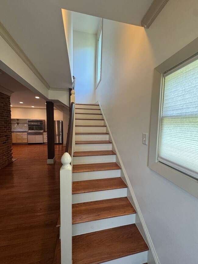 Building Photo - Gorgeous 2BR/2BA Home in Downtown Raleigh