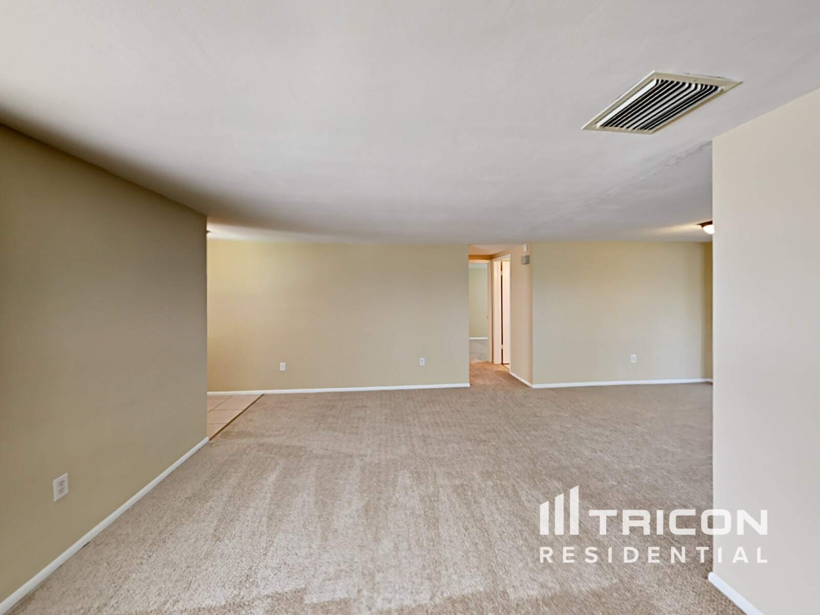 Building Photo - 3679 Rockaway Dr