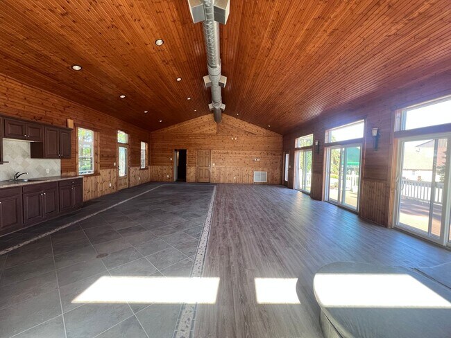 Building Photo - Spacious Four Bedroom Home in Byron Center!