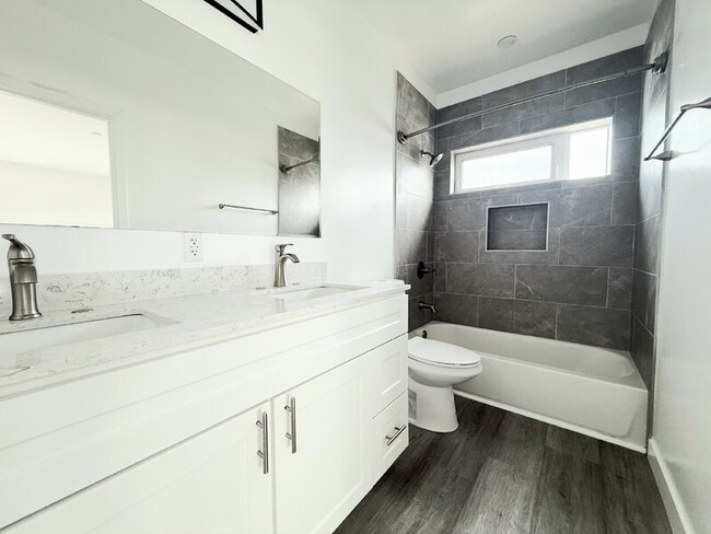 Building Photo - 1260 Leighton Ave