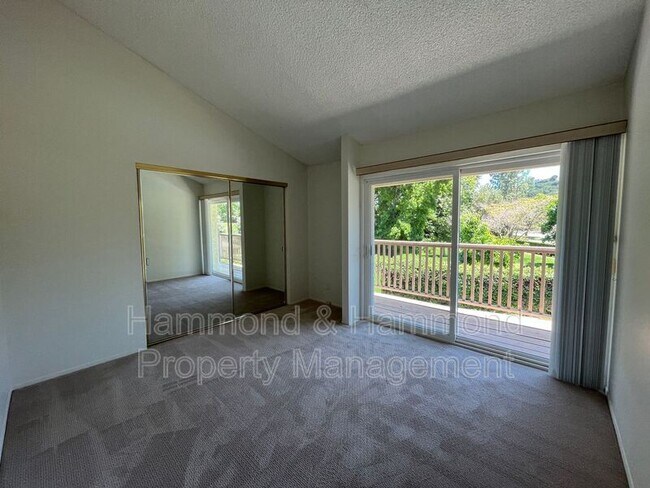 Building Photo - 3804 Mainsail Cir