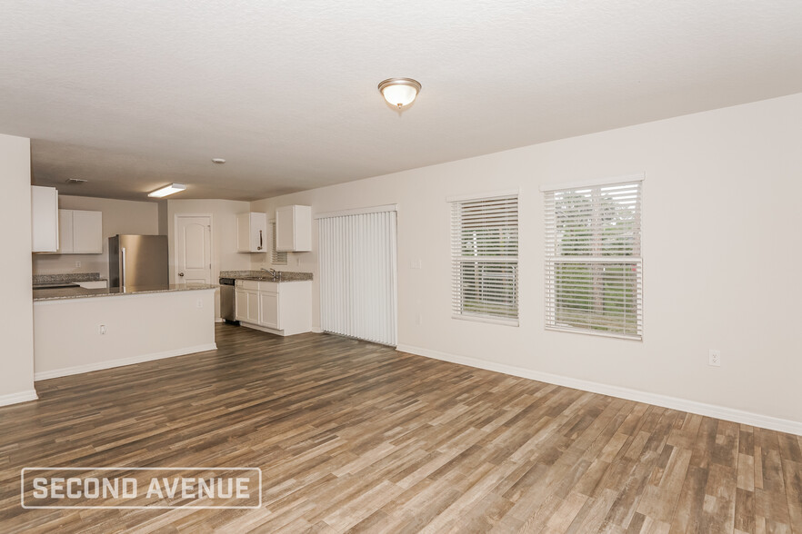 Building Photo - 114 Ramblewood Dr