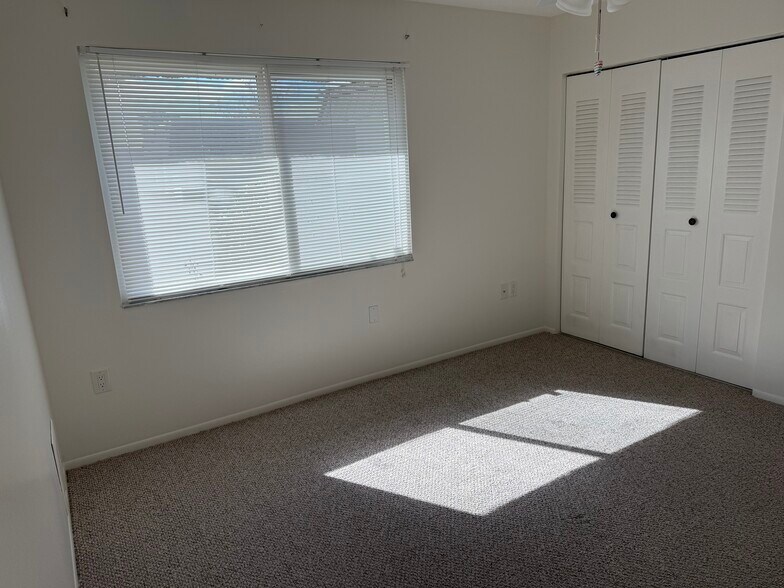 Building Photo - 3931 Panola Ln