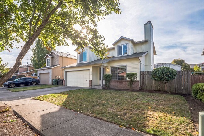 Building Photo - 3114 SE Tumblestone Dr