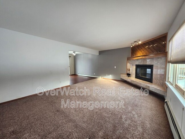 Building Photo - 4141 E 66th Ave