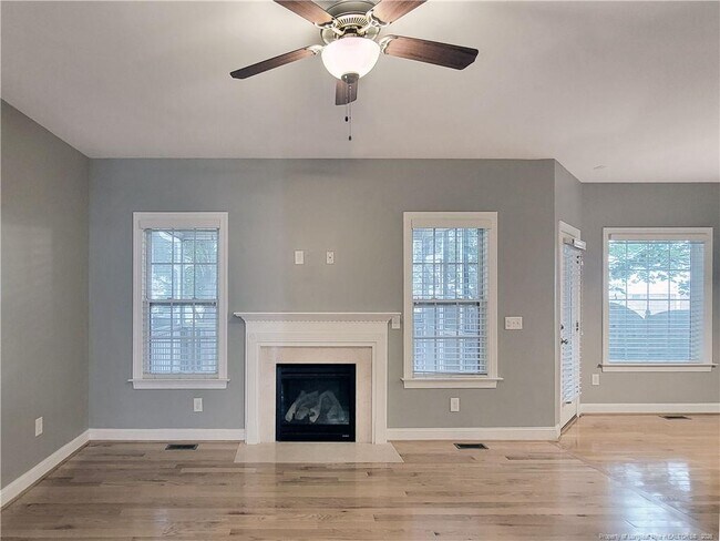 Building Photo - 414 Banagher Ln