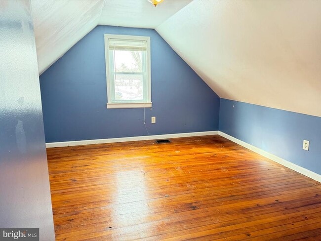 Building Photo - 311 West Ave