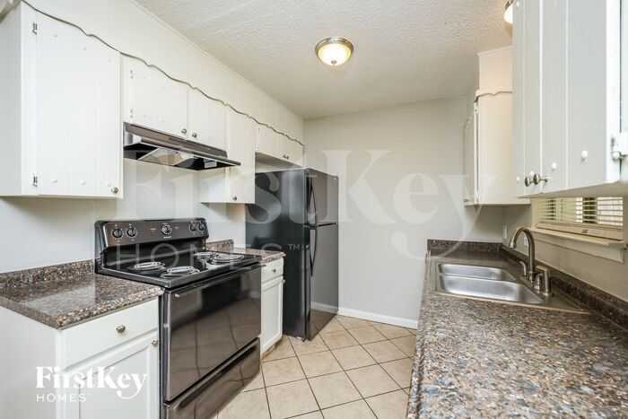 Building Photo - 3421 Anmar Ct