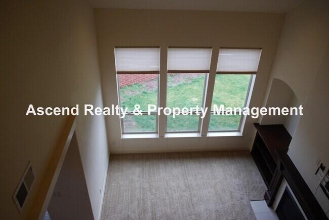 Building Photo - Bethany 4 Bed + Bonus Next to Springville Gourmet Kitchen Bed & Full Bath on Main