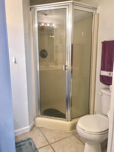 Building Photo - 8050 Severn Dr