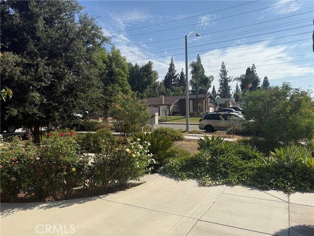 Building Photo - 2975 Gibson St