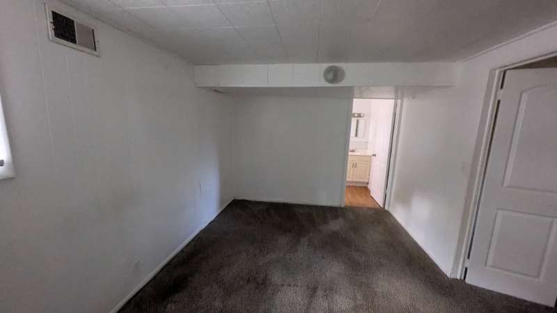 Building Photo - 9525 Booth Ave