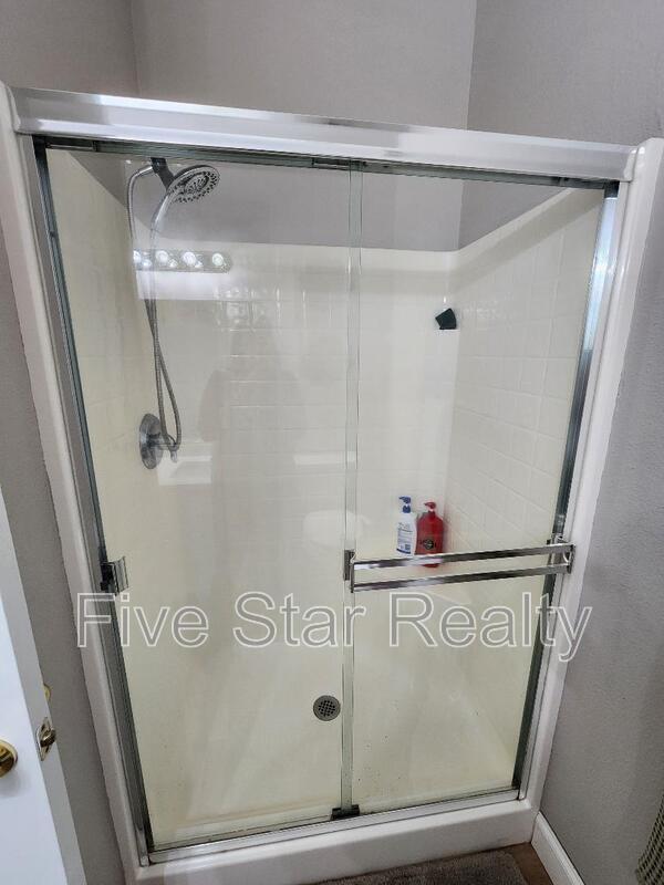 Building Photo - 2489 De Beers Ct