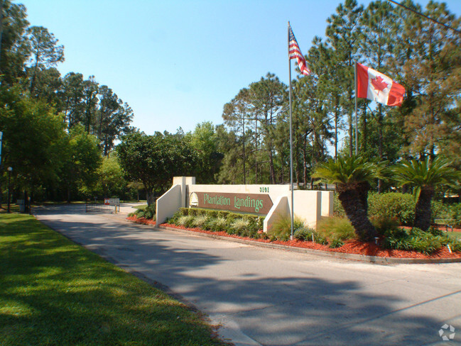 Building Photo - Shady Oaks Mobile Home Park