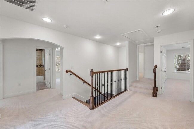 Building Photo - 5305 Emerson Ave