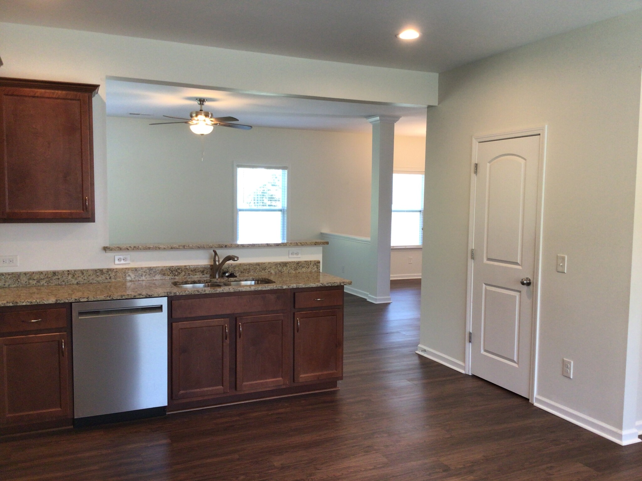Building Photo - 4139 Medina Ct