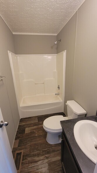 Building Photo - 59 Sugar Maple Dr