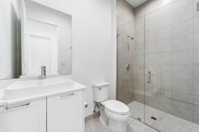 Building Photo - 8173 NW 42nd St