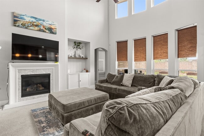 Building Photo - 3017 Broadhaven Dr