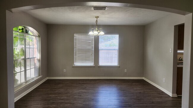 Building Photo - 11735 Alief Clodine Rd