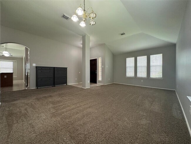 Building Photo - 2704 Quail Dove Ln