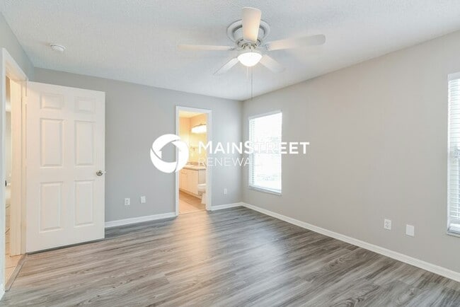 Building Photo - 3 Bedroom Pet-Friendly Home in Kissimmee, ...