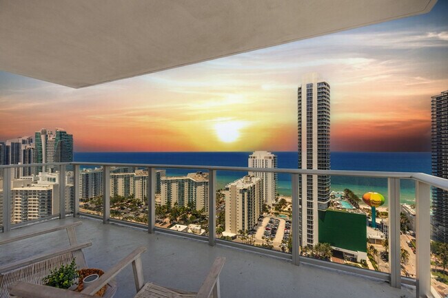 Building Photo - 4112 Jimmy Buffett Mem Hwy