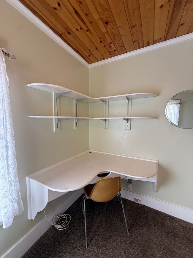 Building Photo - Old Town Orcutt Charm