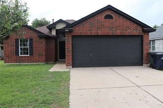 Building Photo - 706 N Creek Blvd