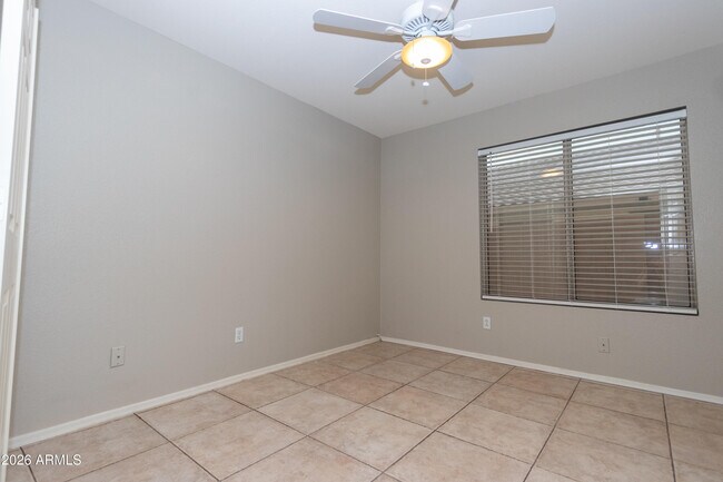 Building Photo - 2388 S Sycamore Pl
