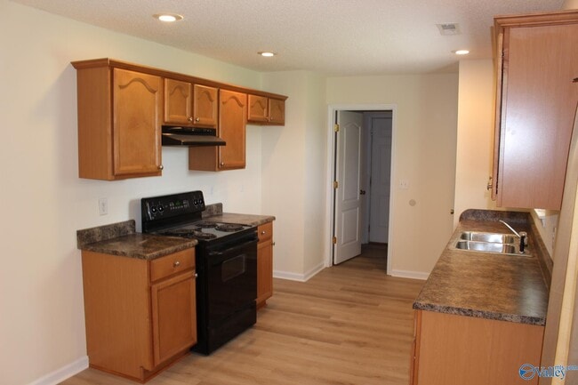 Building Photo - 155 Fox Chase Trail
