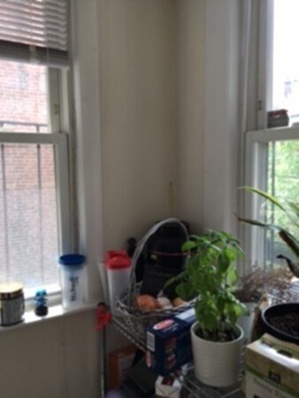 Building Photo - 59 Hancock St