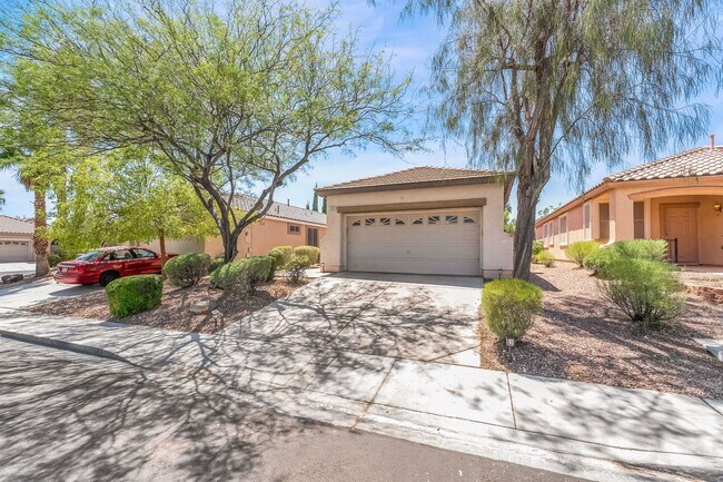 Building Photo - Single Story, 3 Bedroom, 2 Bath in Summerlin!
