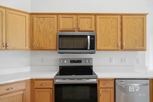 Building Photo - 22413 Bobcat Ln