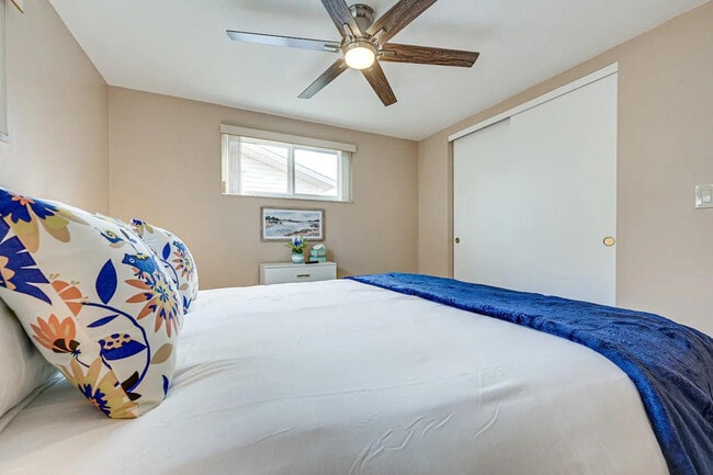 Building Photo - 7536 Topay Ln