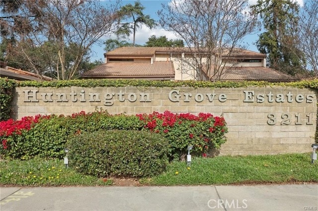 Building Photo - 3213 La Encina Way