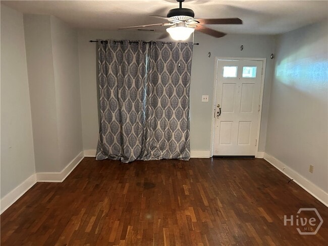 Building Photo - 253 Springdale St