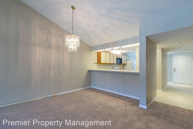 Building Photo - 2 br, 2 bath House - 4241 Chantelle Drive ...